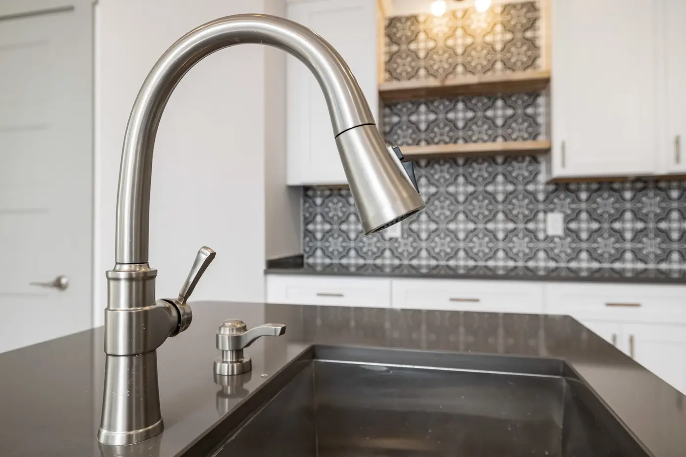 Modern Sink 2